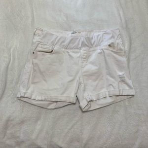 Old Navy Maternity Shorts 16